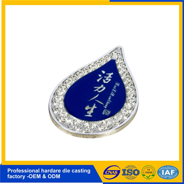 Custom Zinc Alloy Bottle Tag – High-End Spirits Edition